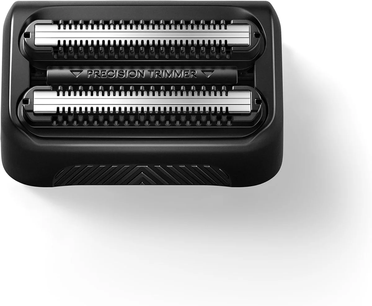 Manscaped Chairman Pro precision trimmer head close-up showing dual foil blades