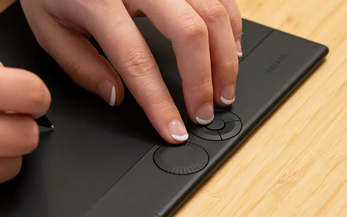 Wacom Intuos Pro Medium ExpressKeys and Touch Ring close-up