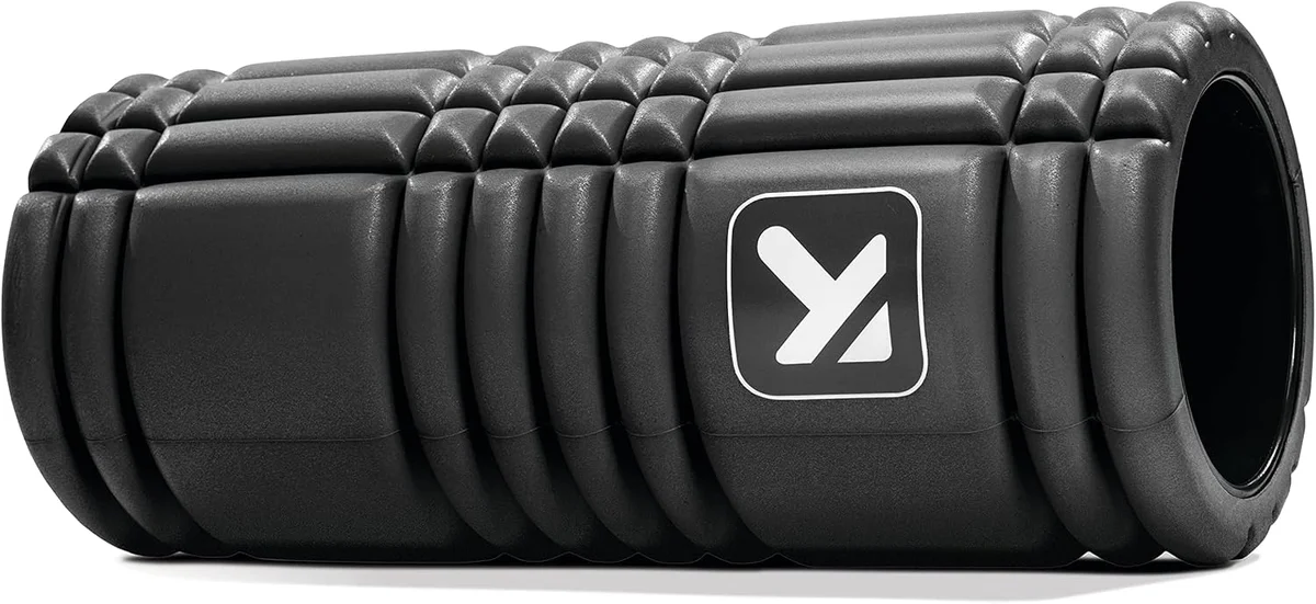 TriggerPoint GRID 1.0 black foam roller viewed from the opposite end showing the rigid hollow core opening