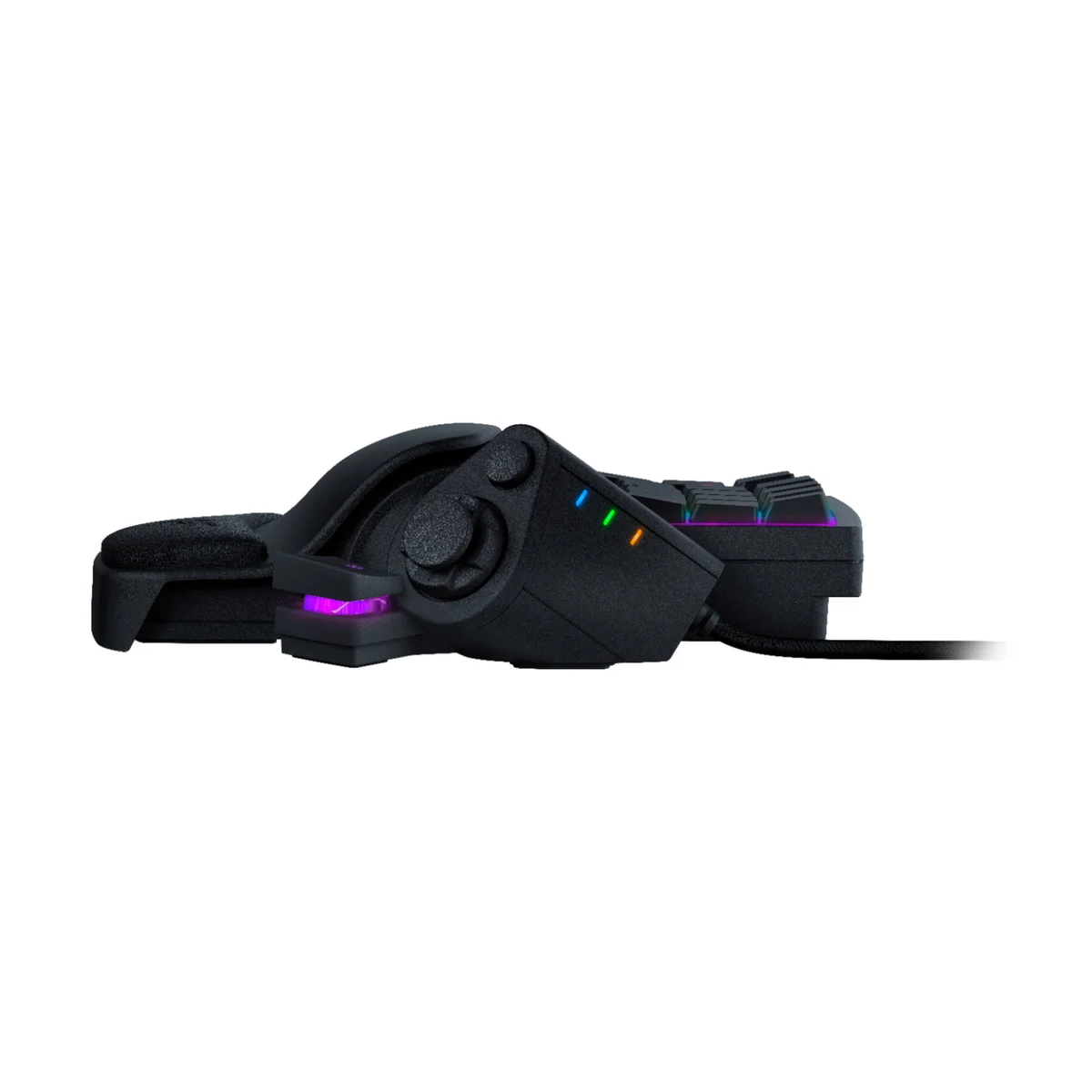 Razer Tartarus Pro keypad side profile showing the low chassis, thumb module and braided cable