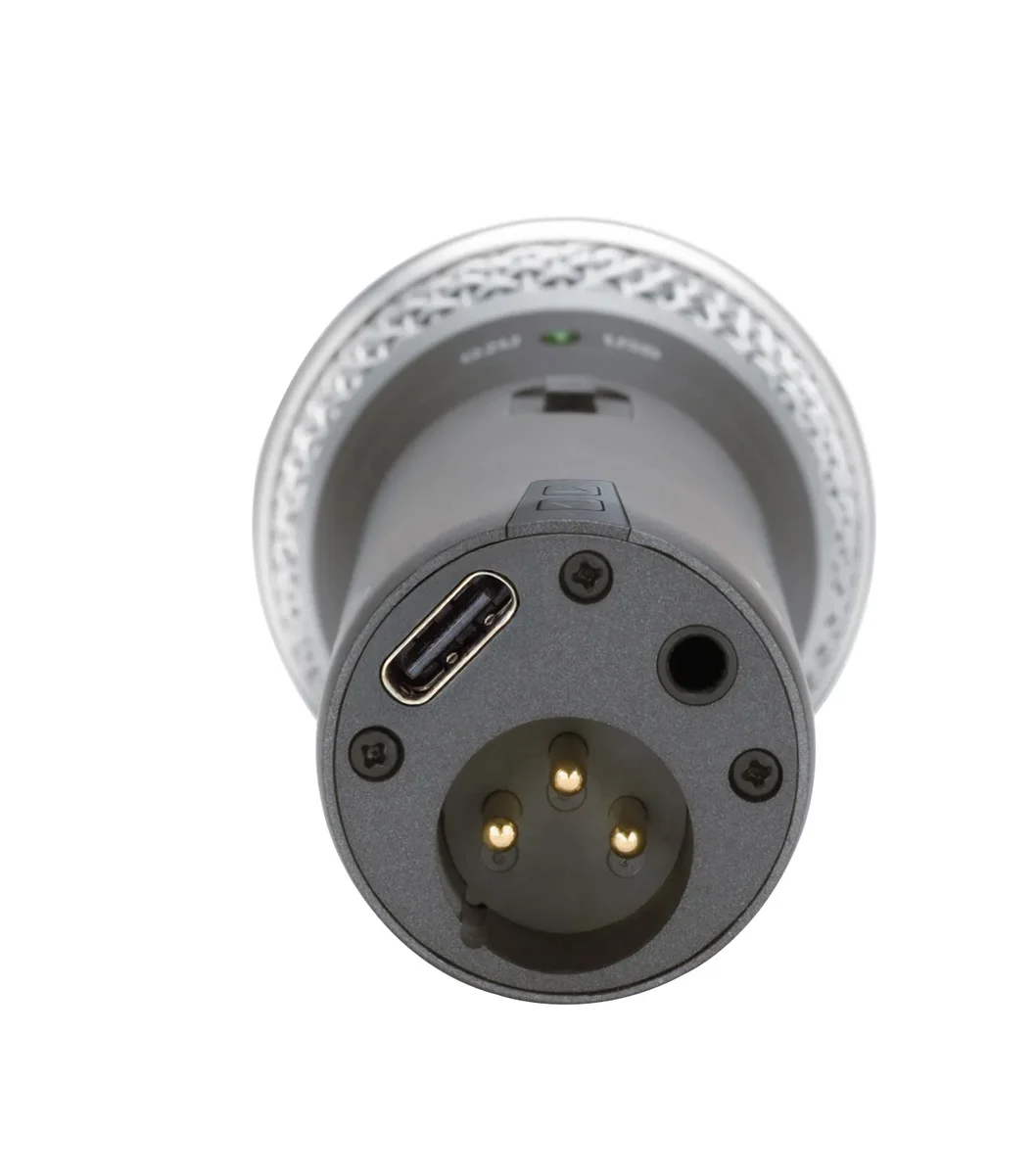 Samson Q2U bottom showing USB-C and XLR output connectors
