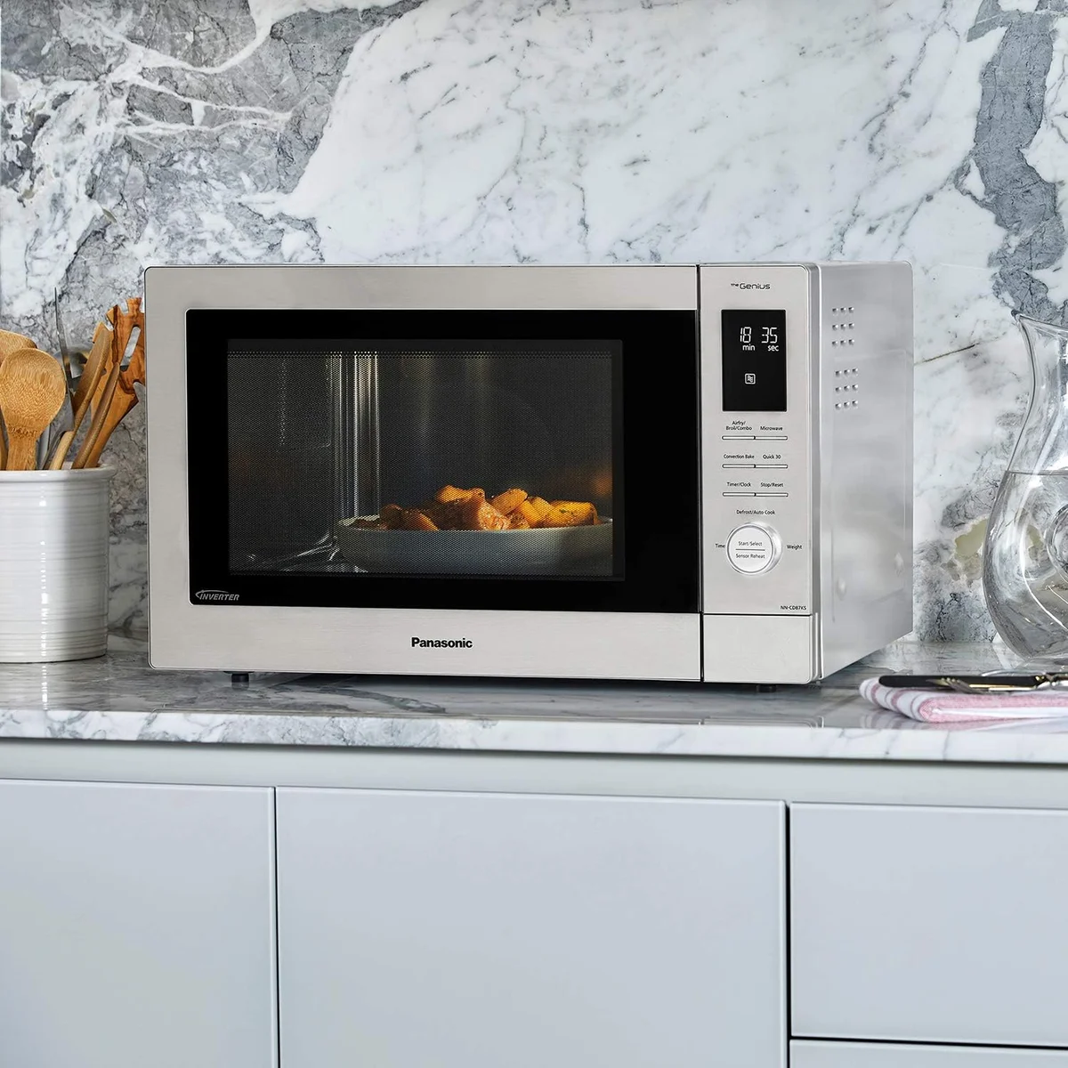 Panasonic HomeChef 4-in-1 cooking finished food example
