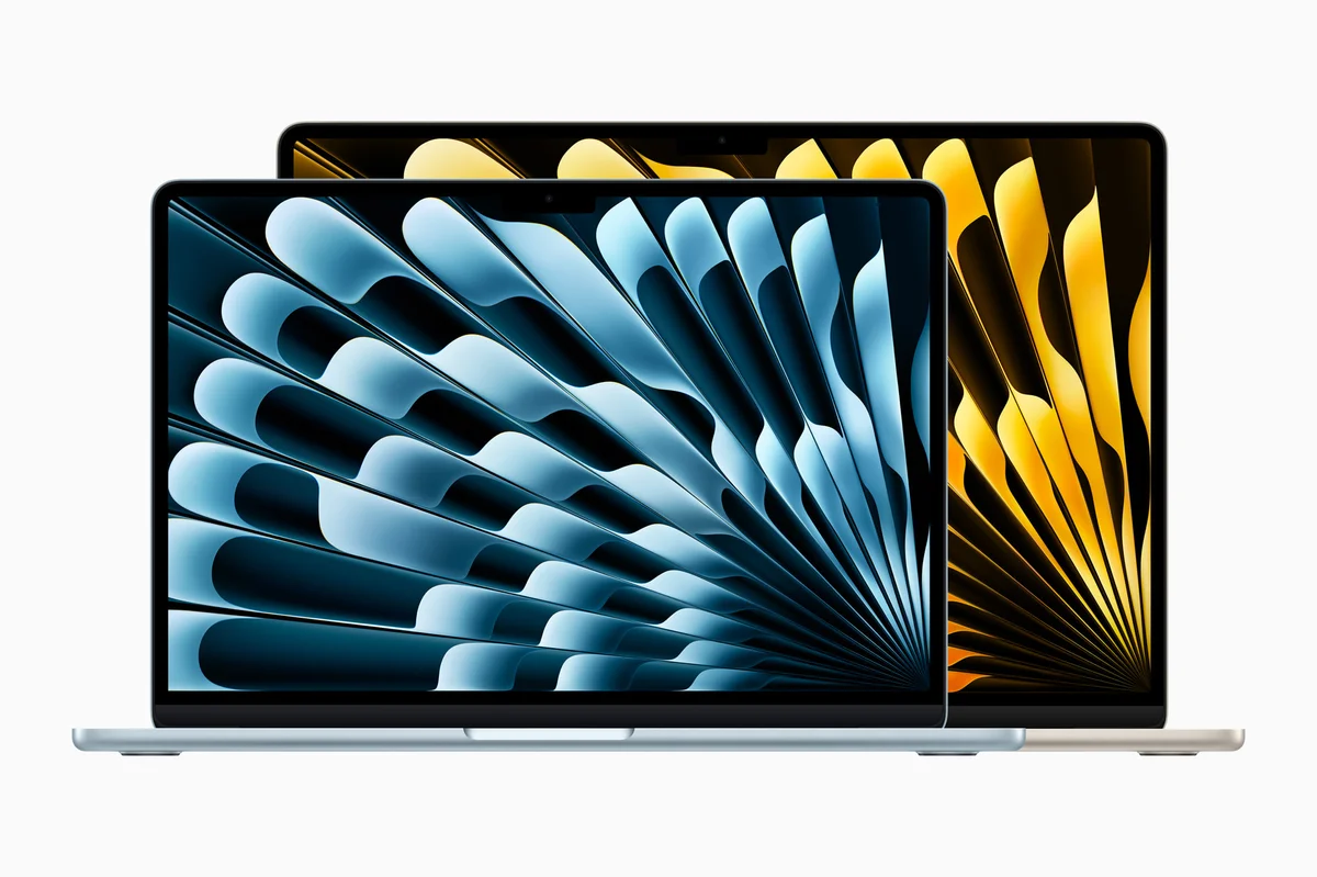 MacBook Air M4 lineup showing 13-inch and 15-inch models front-facing