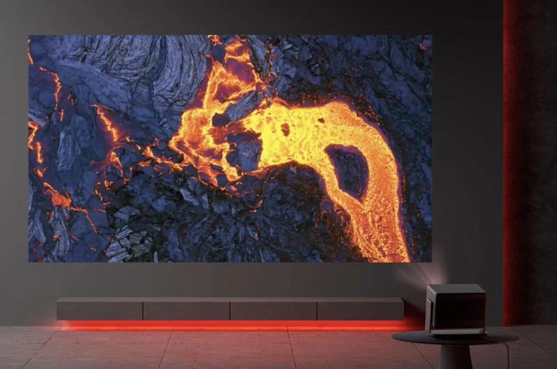XGIMI Horizon 20 projecting a vivid image onto a large screen in a darkened living room